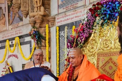 Shankaracharya and PM Modi: Blessings and Critiques